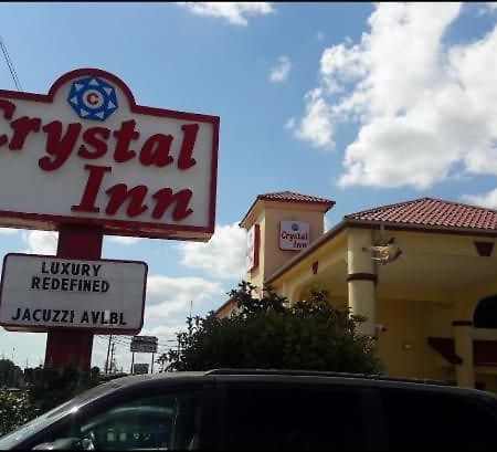 Crystal Inn 249 North Louetta Eksteriør billede