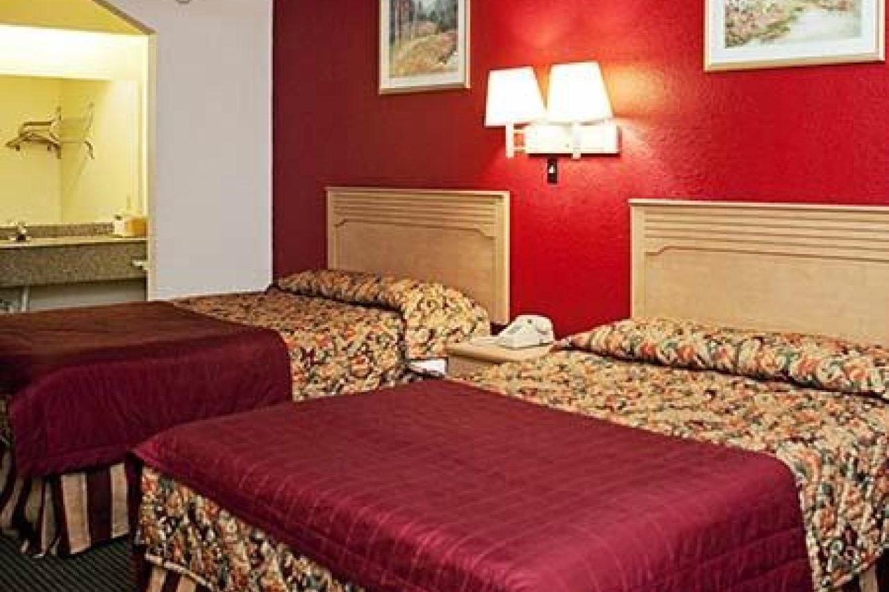 Crystal Inn 249 North Louetta Eksteriør billede